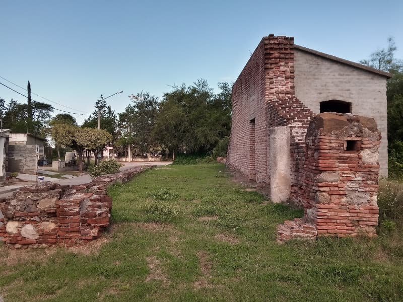 Ruinas de Antigua Capilla de Rodriguez (Villa Ascasubi)