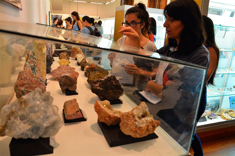 Museo de Mineralogía y Geología